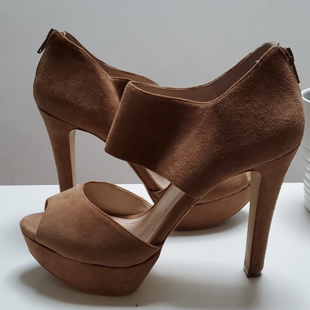Light brown velvet 4.5 inch heel